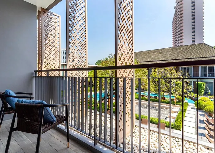 Deva & 5* Bangkok